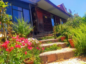 Casa Jardín Tomé